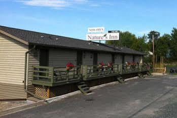 Nature'S Inn Kenora Exterior photo